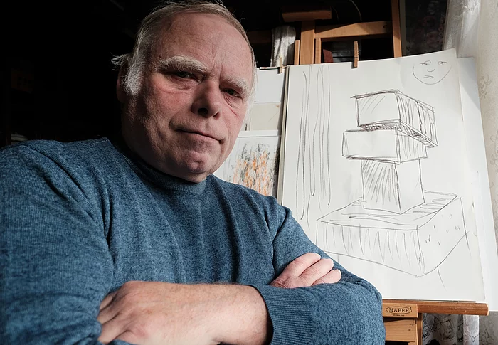 Andreas Frister leitet wieder Malkurse in der Carl-Lohse-Galerie an.